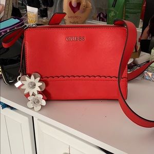 NWOT GUESS Crossbody bag